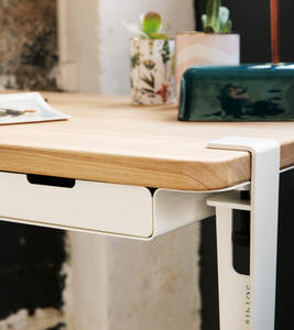 Bureau Tiptoe